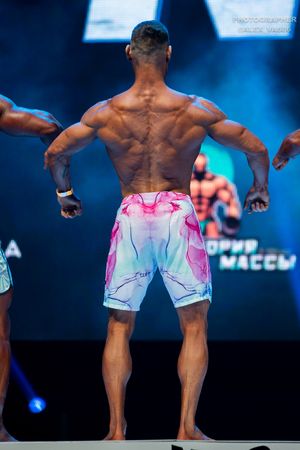 MEN'S PHYSIQUE МАСТЕРА +40